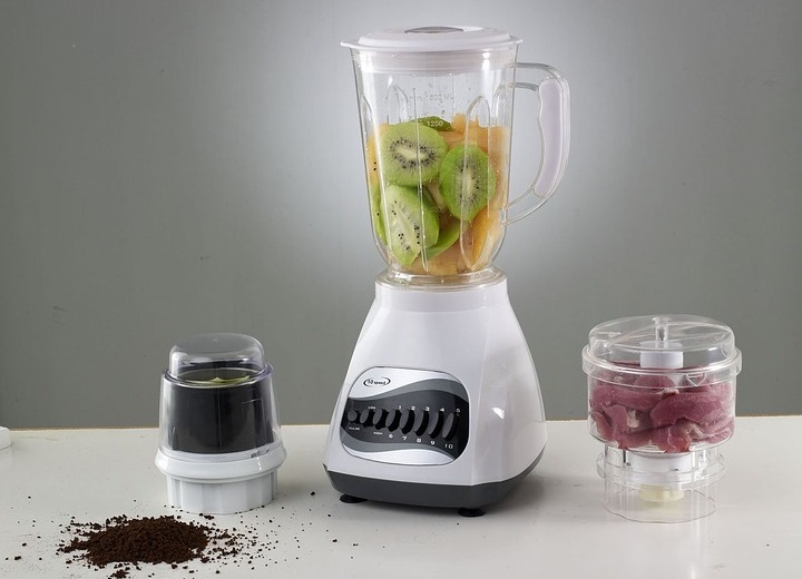 Blenders Cost Considerably Less than in 1979 - Human Progress